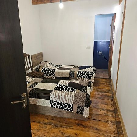 Guesthouse Svanuri Sakhli Usguli Kültér fotó