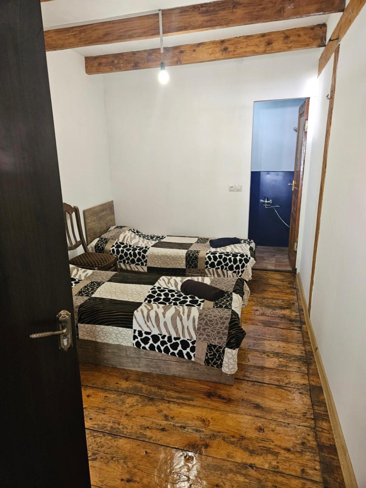 Guesthouse Svanuri Sakhli Usguli Kültér fotó